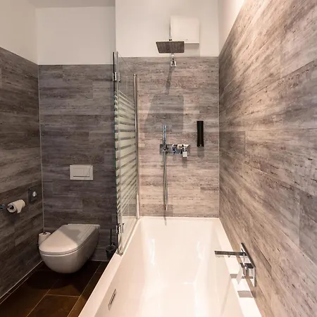 Premium By Gs Hotel Monachium