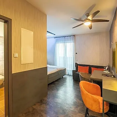 Premium By Gs Hotel