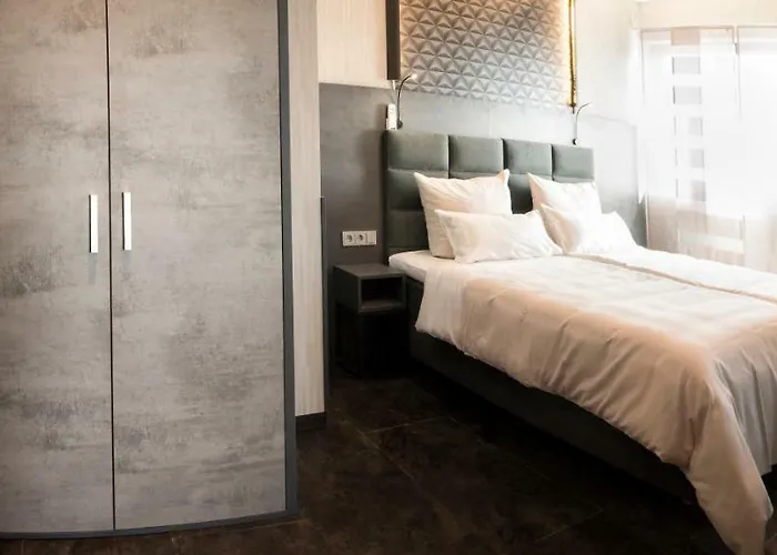 Hotel Premium By Gs 4*