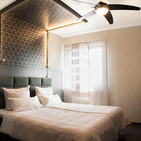 Premium By Gs Hotel Mnichov